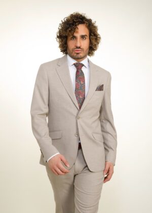 TRAJE CHAQUETA BEIGE